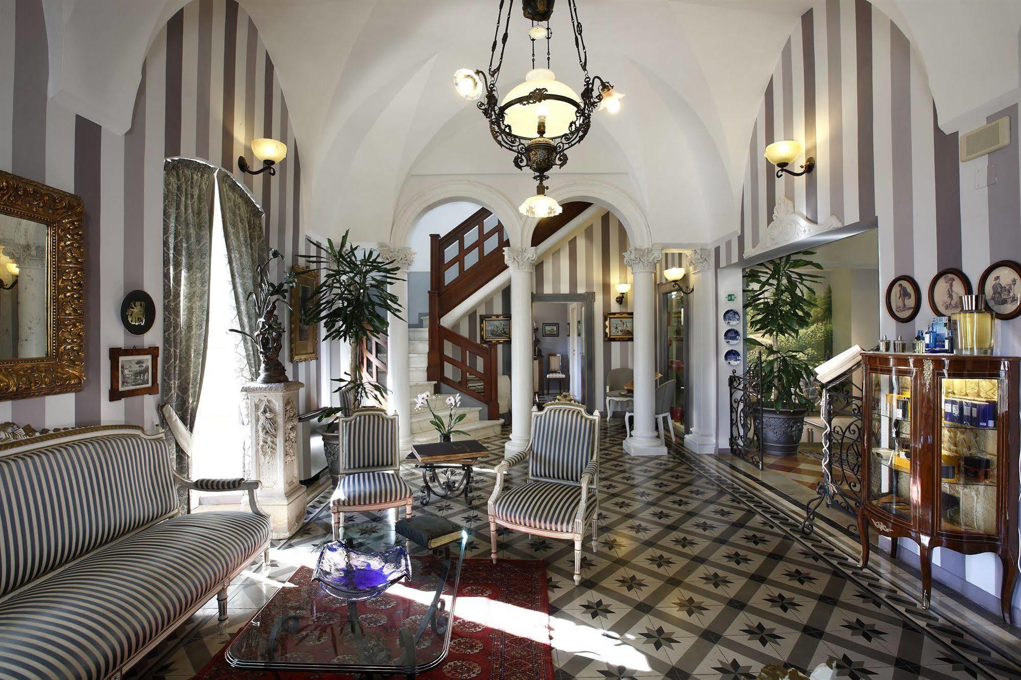Park Novecento 4*